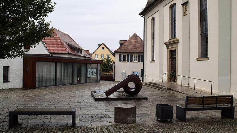 Ein Paradebeispiel für die Städtebauförderung in Mainbernheim: die Neugestaltung des Kirchplatzes.