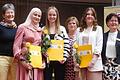 Die drei Preisträgerinnen sind beim diesjährigen Young Women in Public Affairs - Preis des Zonta – Clubs Bad Kissingen-Schweinfurt ausgezeichnet worden. Im Bild: Shahd Alkawa (vorne links), Johanna Baunach und Katelyn Nutall.