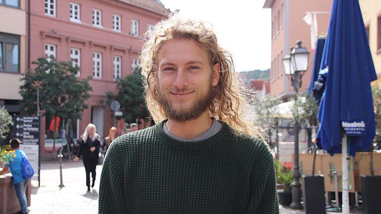 Foto: Konstantina Georgiou | Daniel Ciric, 30 Jahre alt Foto: Konstantina Georgiou | Daniel Ciric, 30 Jahre alt