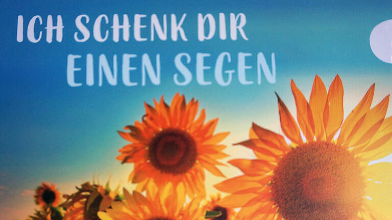Roland Breitenbach hat ein neues Postkartenbuch herausgebracht. Roland Breitenbach hat ein neues Postkartenbuch herausgebracht.