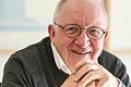 Weihbischof Ulrich Boom spricht im Interview über seinen Glauben.