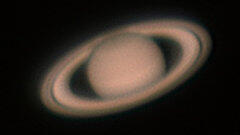 Galaxien im Blick: Der Sternengucker von Thüngersheim       -  Der Saturn mit seinen charakteristischen Ringen.