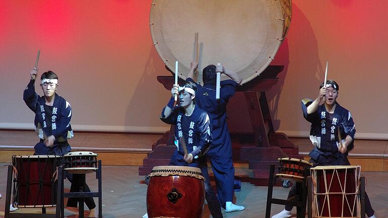 Kokubu-Ensemble im Bad Kissinger Regentenbau - Kokubu-Ensemble im Bad Kissinger Regentenbau Kokubu-Ensemble im Bad Kissinger Regentenbau - Kokubu-Ensemble im Bad Kissinger Regentenbau