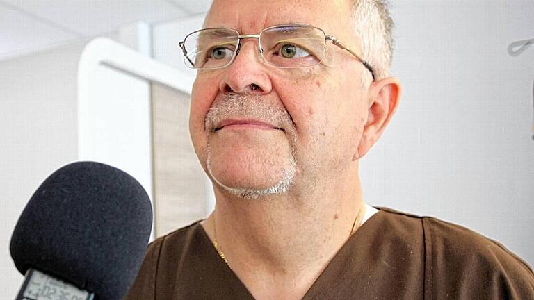kg-rr-aware-care (3) - Erfüllte sich einen Traum: Dr. Lothar Lürken, Leiter der Aware-Care-Station in der Klinik Bavaria. kg-rr-aware-care (3) - Erfüllte sich einen Traum: Dr. Lothar Lürken, Leiter der Aware-Care-Station in der Klinik Bavaria.