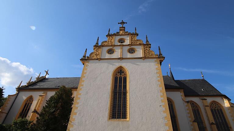 Die Wallfahrtskirche in Dettelbach. Im Kloster bestand seit Beginn des 17. Jahrhunderts eine Bibliothek - das ist nun Geschichte.