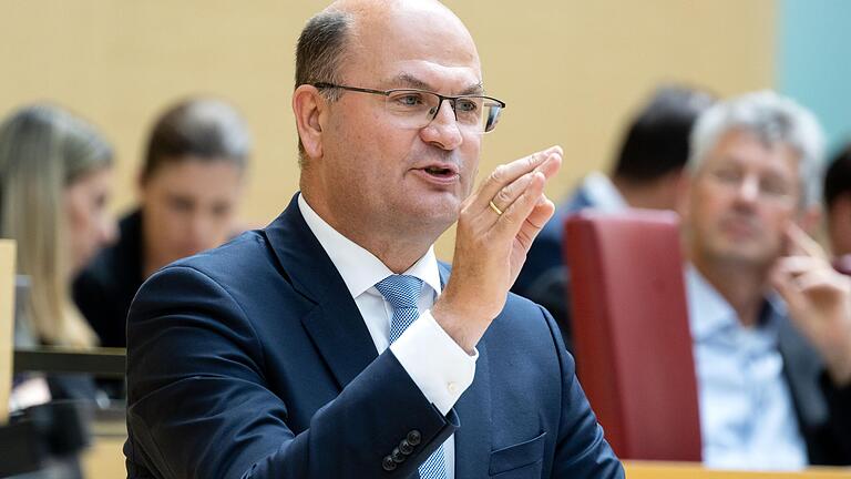 Mit drei Unterfranken: Das ist das neue bayerische Kabinett Mit drei Unterfranken: Das ist das neue bayerische Kabinett