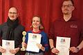 Die besten 'Jungen Leute': Marcel Redmann (2.), Siegerin Katharina Kamprad und Male Pütz (3.)