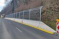 50 Meter Schutzzaun sollen den Autoverkehr zwischen Laudenbach und Klein-Laudenbach schützen.