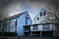 Dieses Studentenwohnheim in Gerbrunn (Lkr. Würzburg) steht im Verdacht, die Mietobergrenze nicht eingehalten zu haben. Das zuständige Bauministerium prüft den Fall seit Monaten - bislang ohne Ergebnis.
