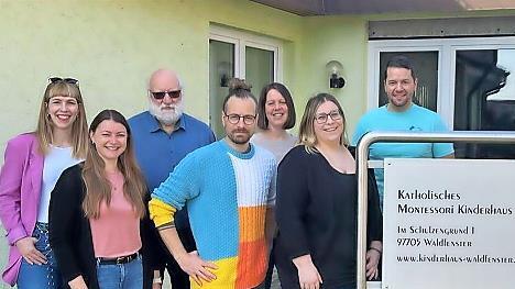 Das neue Vorstandsteam: (von links) Sinah Greiner, Karina Bocklet, Stephan Hartmann, Marco Metz, Mareike Schmitt, Ramona Wehner und Constantin Renninger.       -  Das neue Vorstandsteam: (von links) Sinah Greiner, Karina Bocklet, Stephan Hartmann, Marco Metz, Mareike Schmitt, Ramona Wehner und Constantin Renninger.