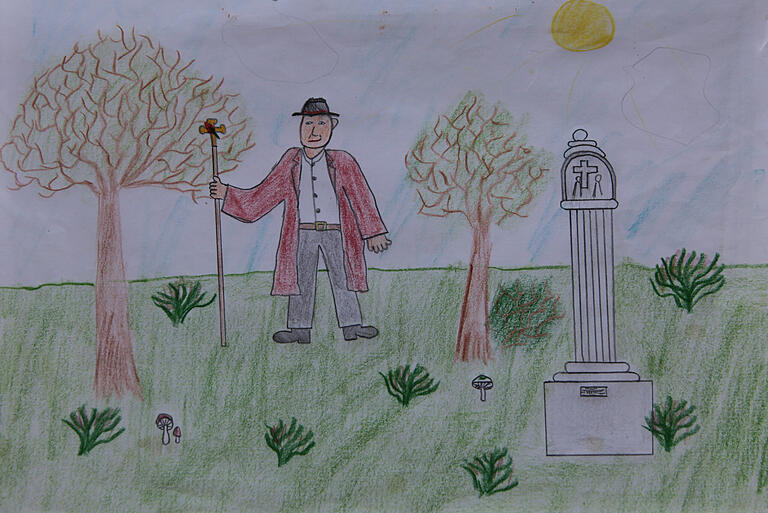 Einen besonderen Platz inne hat in den Erinnerungsstücken von Klaus Rind ein Gemälde, das ihm der kleine Lukas Kütt aus Rimpar am 16. Juni 1999 zum Amtsantritt als neuer Pilgerführer schenkte. Einen besonderen Platz inne hat in den Erinnerungsstücken von Klaus Rind ein Gemälde, das ihm der kleine Lukas Kütt aus Rimpar am 16. Juni 1999 zum Amtsantritt als neuer Pilgerführer schenkte.