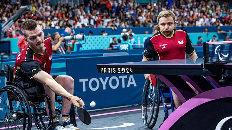 Paralympics Paris 2024 - Tischtennis       -  Valentin Baus (r) und Thomas Schmidberger kämpfen im Tischtennis-Doppel um Gold.