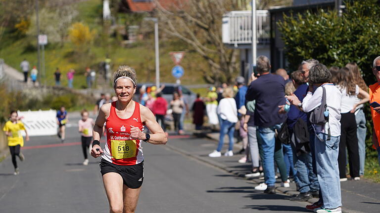 So lief der Saaletal-Marathon des SV Ramsthal       -  Schnellste Läuferin auf der10 Kilometer-Strecke war Susanne Haßmüller vom SC Ostheim.