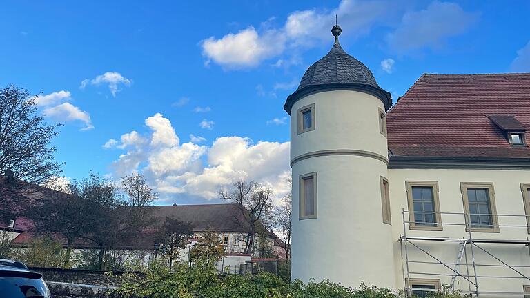 Das Schloss der Zobel. Das Schloss der Zobel.