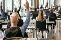 Wegen der Corona-Pandemie finden Sitzungen des Würzburger Stadtrats aktuell im Congress Centrum statt. Die Haushaltsberatungen werden in hybrider Form digital und vor Ort abgehalten.