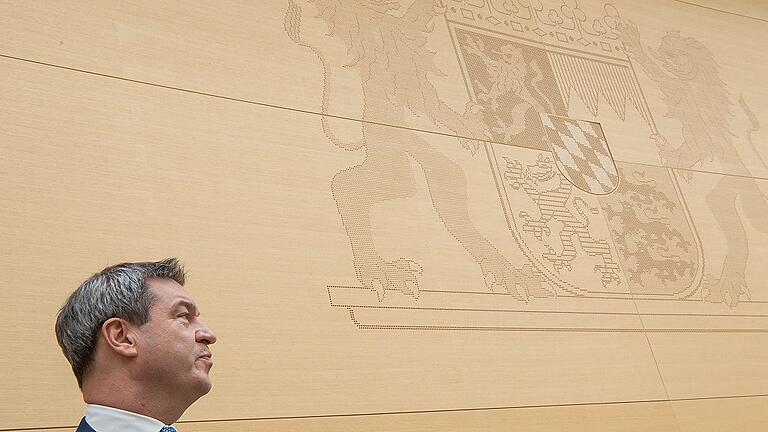 Letzte Plenarsitzung im bayerischen Landtag vor der Wahl       -  Ist das Weitblick? Zielstrebigkeit? Oder Sorge im Blick? Markus Söder spricht in diesen Tagen lieber von Stabilität.