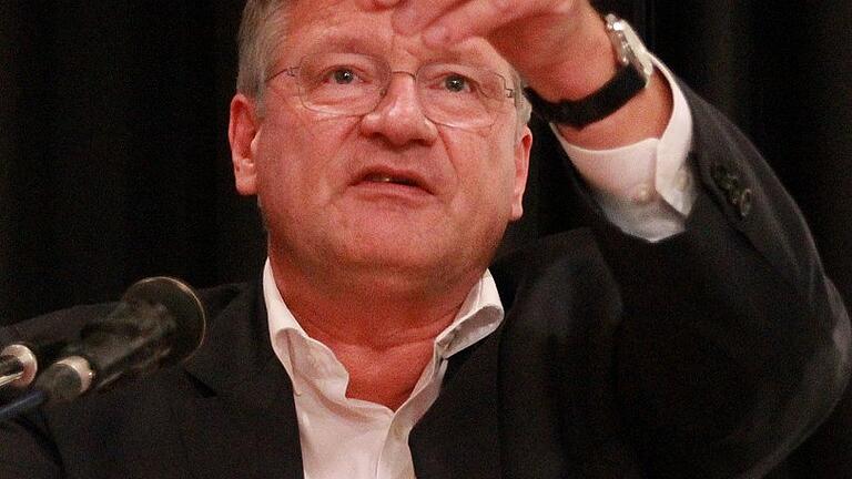 Der AfD-Bundesvorsitzende Jörg Meuthen bei seiner Rede im Karlstadter Rathaussaal.