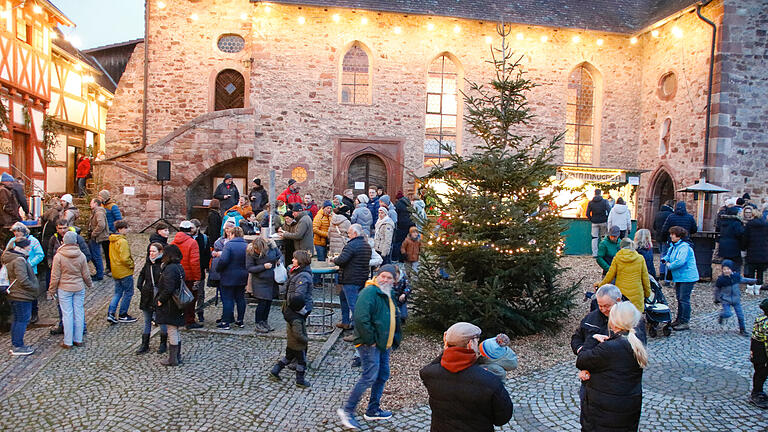 Adventsmarkt in Diebach       -  Adventsmarkt in Diebach.