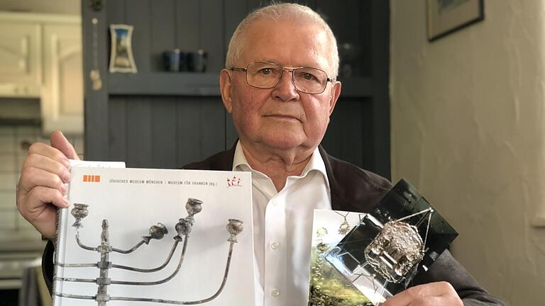 Hobby-Historiker Leo Jäger hat viele Jahre nach den jüdischen Heiligtümern aus Gochsheim geforscht.
