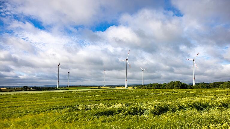 Windräder       -  Der Ausbau der Windkraft verliert an Tempo - zumindest vorübergehend.