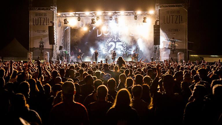 So sah es beim letzten Lutzi-Festival 2019 aus: Die 'Donots' begeistern ihr Publikum.