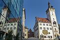 Sollen Familienangehörige gemeinsam in den Rathaus-Gremien sitzen? Dazu gibt es unterschiedliche Ansichten. Das Symbolbild zeigt das Rathaus von Würzburg, den Grafeneckart.