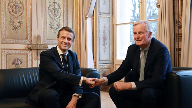 Frankreichs neue Regierung wird erst Samstag vorgestellt       -  Frankreichs neuer Premier Barnier hat die Zusammensetzung des künftigen Kabinetts Präsident Macron vorgelegt (Archivbild).