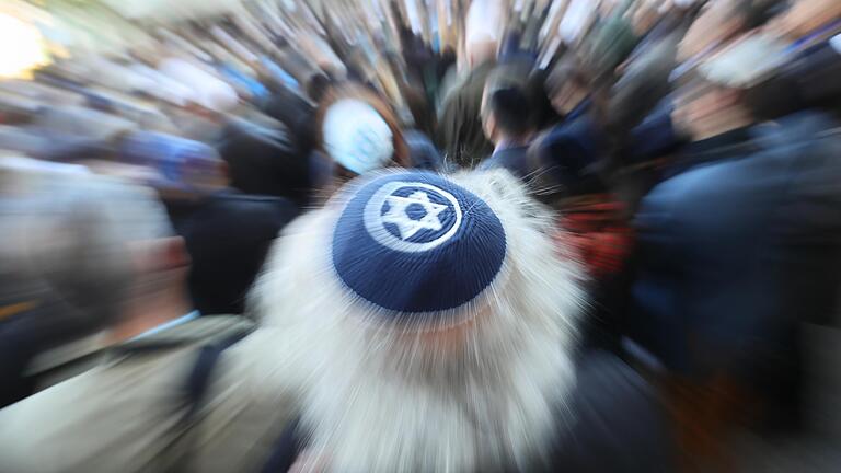 Die Behörden registrieren mehr Fälle von Antisemitismus – auch in der Region. Die Behörden registrieren mehr Fälle von Antisemitismus – auch in der Region.