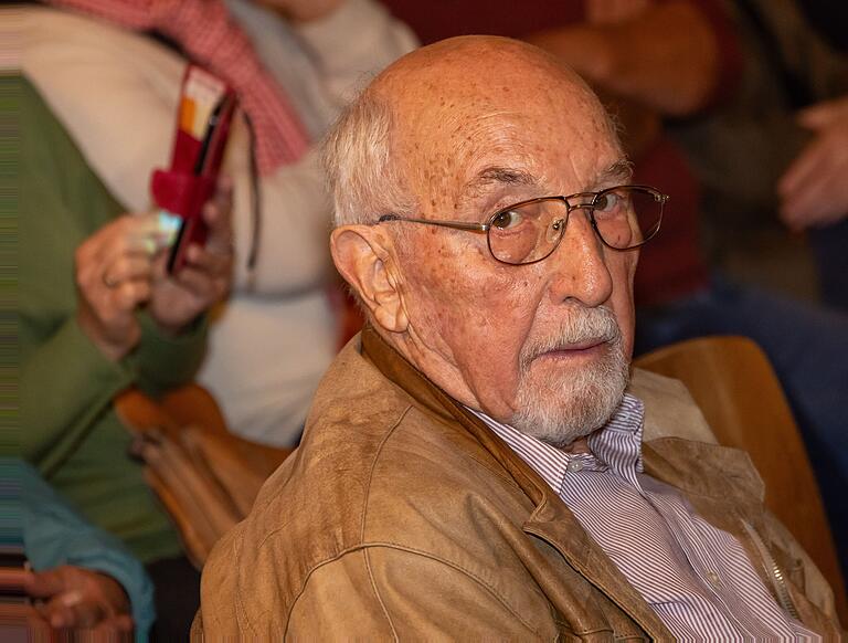 Otto Schuhmann hat bei den Anfängen des Eberner Heimatmuseums tatkräftig mitgeholfen. Otto Schuhmann hat bei den Anfängen des Eberner Heimatmuseums tatkräftig mitgeholfen.