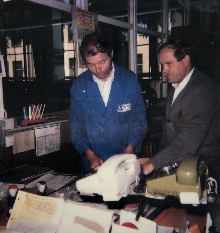 Erich Hemmerlein (rechts) kam 1964 zum Sachs, hier im Gespräch mit seinem Meisterkollegen Stingel.