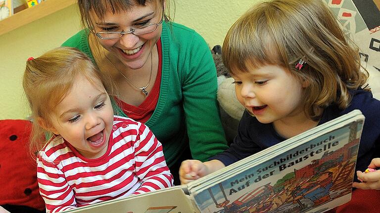 KINA - Lesen ist prima - und das sollen alle wissen       -  Sprachförderung im Kindergarten ist sinnvoll. Eine allgemeine Kindergartenpflicht wollen nicht alle Experten daraus herleiten.