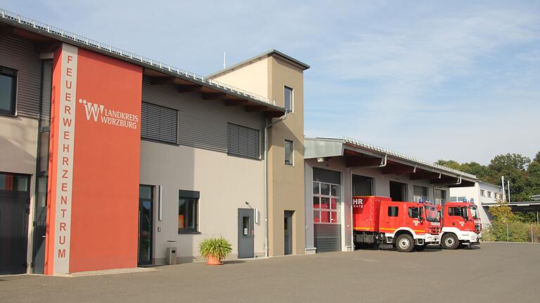 Das Feuerwehrzentrum in Reichenberg-Klingholz soll auf Antrag der Kreistags-CSU mit einer hauptamtlichen Kraft ausgestattet werden. Das Feuerwehrzentrum in Reichenberg-Klingholz soll auf Antrag der Kreistags-CSU mit einer hauptamtlichen Kraft ausgestattet werden.