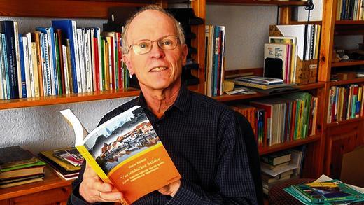 Reiselust: Aus dem Städtchen Preetz bei Kiel kam Klaus Künzel nach Heidingsfeld und in neun andere „verschluckte Städte“. Reiselust: Aus dem Städtchen Preetz bei Kiel kam Klaus Künzel nach Heidingsfeld und in neun andere „verschluckte Städte“.