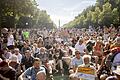 Auf der Demo 'Das Ende der Pandemie' in Berlin demonstrierten am Wochenende zahlreiche Teilnehmer gegen die&nbsp;Corona-Beschränkungen. Viele trugen dabei keine Maske und weigerten sich, Abstand zu halten.