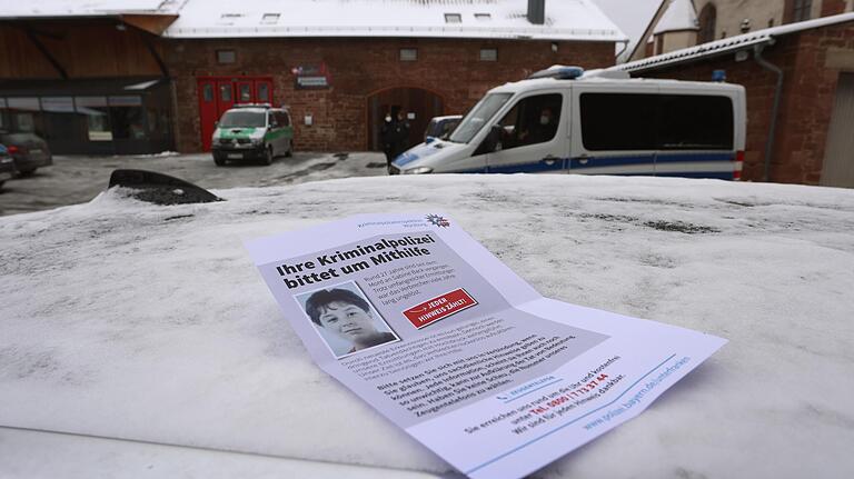 Mit diesem Flugblatt suchten die Ermittler in Wiesenfeld nach Hinweisen zum Mord an Sabine Back.