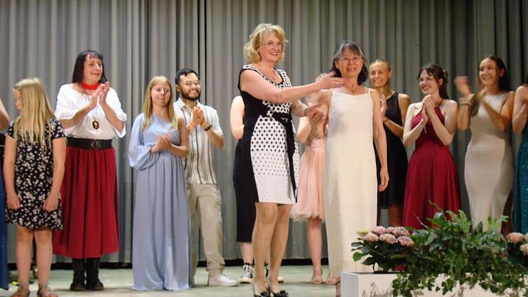 Konzert der Schülerinnen und Schüler des Gesangstudios von Iva Simon.       -  Konzert der Schülerinnen und Schüler des Gesangstudios von Iva Simon.