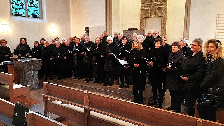 Die verschiedenen Abteilungen des GV Harmonia boten ein besinnliches Adventskonzert.