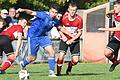 Noah Stock (blaues Trikot, Archivbild) erzielte den 4:0-Endstand beim klaren Sieg der SG Hendungen-Sondheim/Grabfeld beim TSV Aubstadt III.&nbsp;