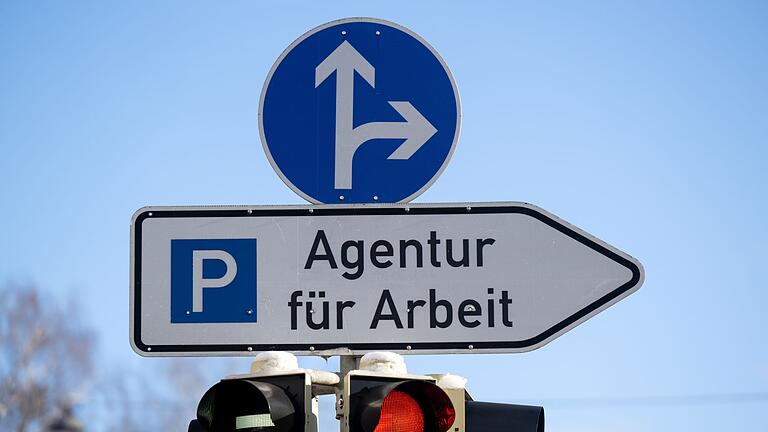 Agentur für Arbeit - Wohin steuert der bayerische Arbeitsmarkt? Agentur für Arbeit - Wohin steuert der bayerische Arbeitsmarkt?
