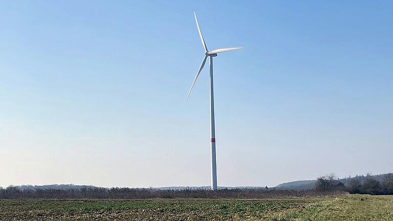 Das Windrad bei Hesselbach wurde 2005 errichtet. In zweieinhalb bis drei Jahren sollen in der Gemeinde sechs weitere Windräder stehen.