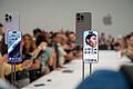 Apple iPhone-Vorstellung       -  Trotz eines Rückgangs im iPhone-Geschäft verbuchte Apple einen Rekordumsatz. (Archivbild)