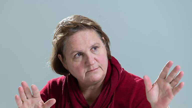 Theresa Schopper.jpeg       -  Theresa Schopper (Bündnis 90/Die Grünen), Kultusministerin von Baden-Württemberg, spricht in Stuttgart.