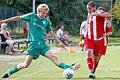 Tim Denk (links auf einem Archivbild mit dem früheren Erlabrunner Spielertrainer Angelo Messina) erzielte in der Nachspielzeit gegen den FC Thüngen den Siegtreffer für den FV Thüngersheim.