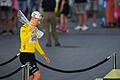 Tour de France - 21. Etappe       -  Last zu schultern: Tadej Pogacar mit Trophäe.