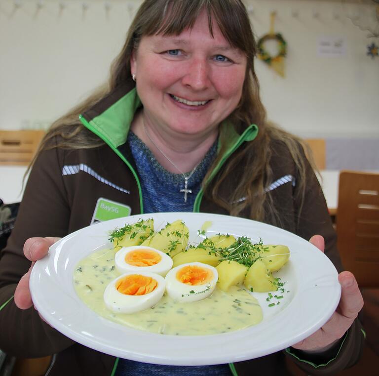 Da ist es, das Gelbe vom Ei: Andrea Wiedemann empfiehlt Monika Hegweins Rezept "Eier in Kräuter-Senfsoße". Da ist es, das Gelbe vom Ei: Andrea Wiedemann empfiehlt Monika Hegweins Rezept "Eier in Kräuter-Senfsoße".