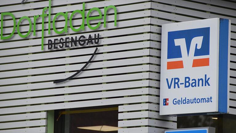 Die VR-Bank will den Geldautomaten in Bastheim zum Jahresende abbauen.