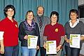 Dem Garten- und Verschönerungsverein Roden treu: Vorsitzende Karin Steinbauer (von links), Marga Herrmann, Bürgermeister Otto Dümig, Lore Schick und Erika Schwarz.
