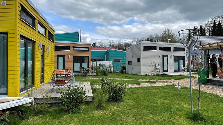 Ferien im Tiny House? Das bieten Ralf Fambach und Claudia Seuffert-Fambach am Ellertshäuser See an.