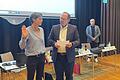 Andrea Naujoks wurde am Donnerstag im Karlstadter Stadtrat vereidigt. Sie rückt in der Fraktion der Grünen für Wolfgang Tröster nach, der bereits in der vorherigen Sitzung verabschiedet worden ist.