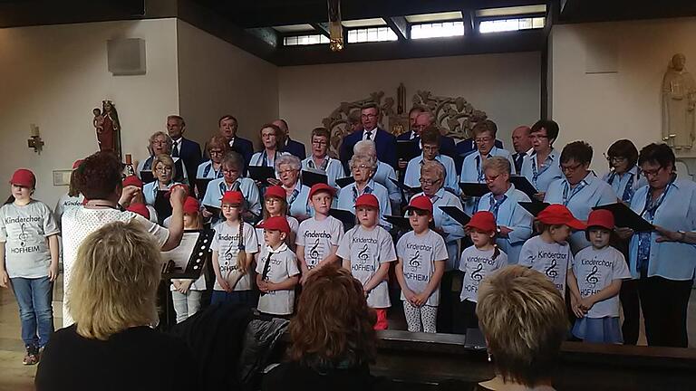 Eindrücke vom Musikfestival in Aidhausen.